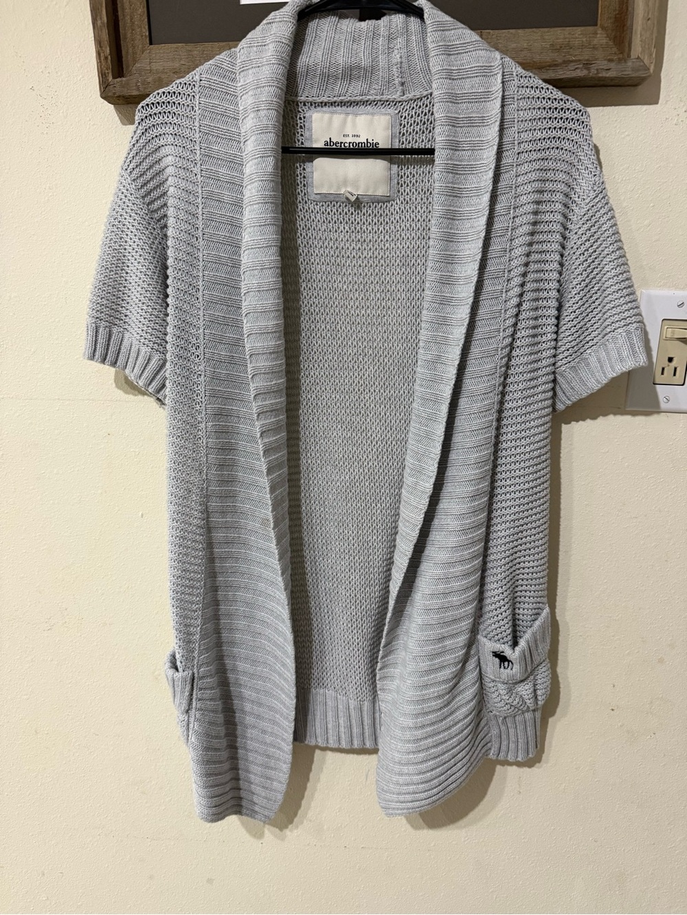 Abercrombie & Fitch Vintage Y2K Gray Knit Cardigan Moose Logo 100% Cotton